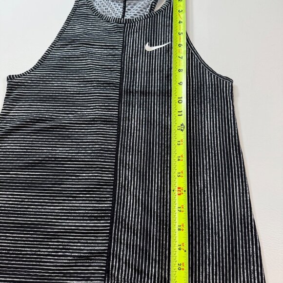 Nike Wmns Black & White Striped Tank Top Size XS Breathable High Neck (bin S112) - Picture 2 of 7